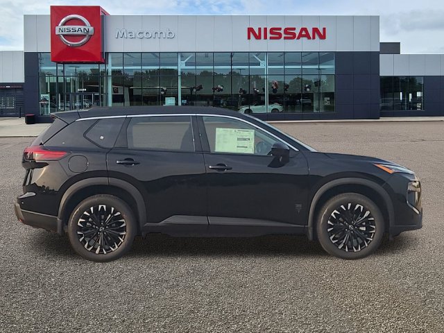 New 2026 Nissan Rogue Dark Armor AWD/4WD image 8