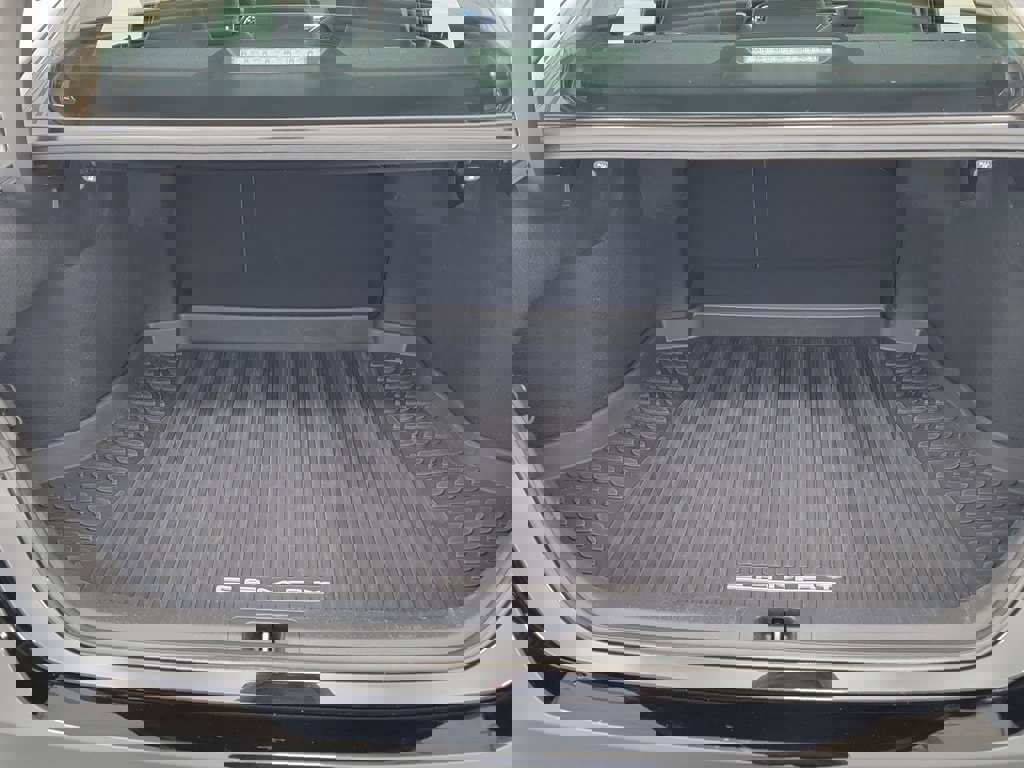 Certified 2023 Toyota Camry LE image 27