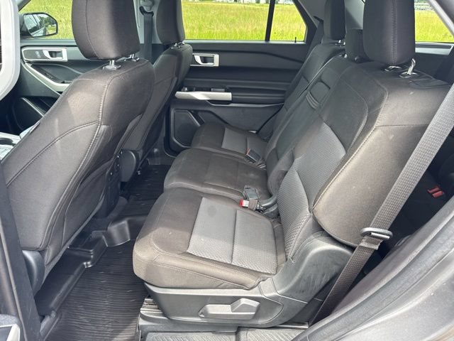 Used 2022 Ford Explorer XLT AWD/4WD image 15