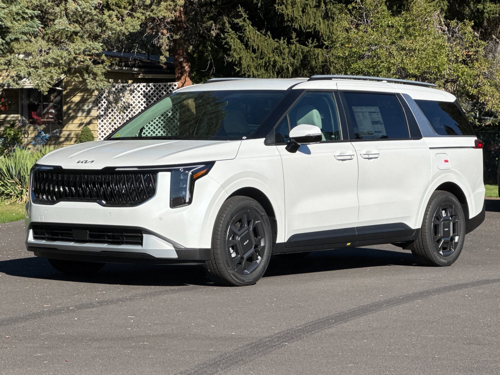 New 2026 Kia Carnival EX image 8