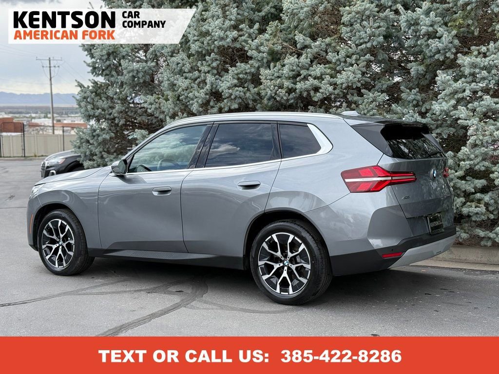 Used 2025 BMW X3 xDrive30i image 5