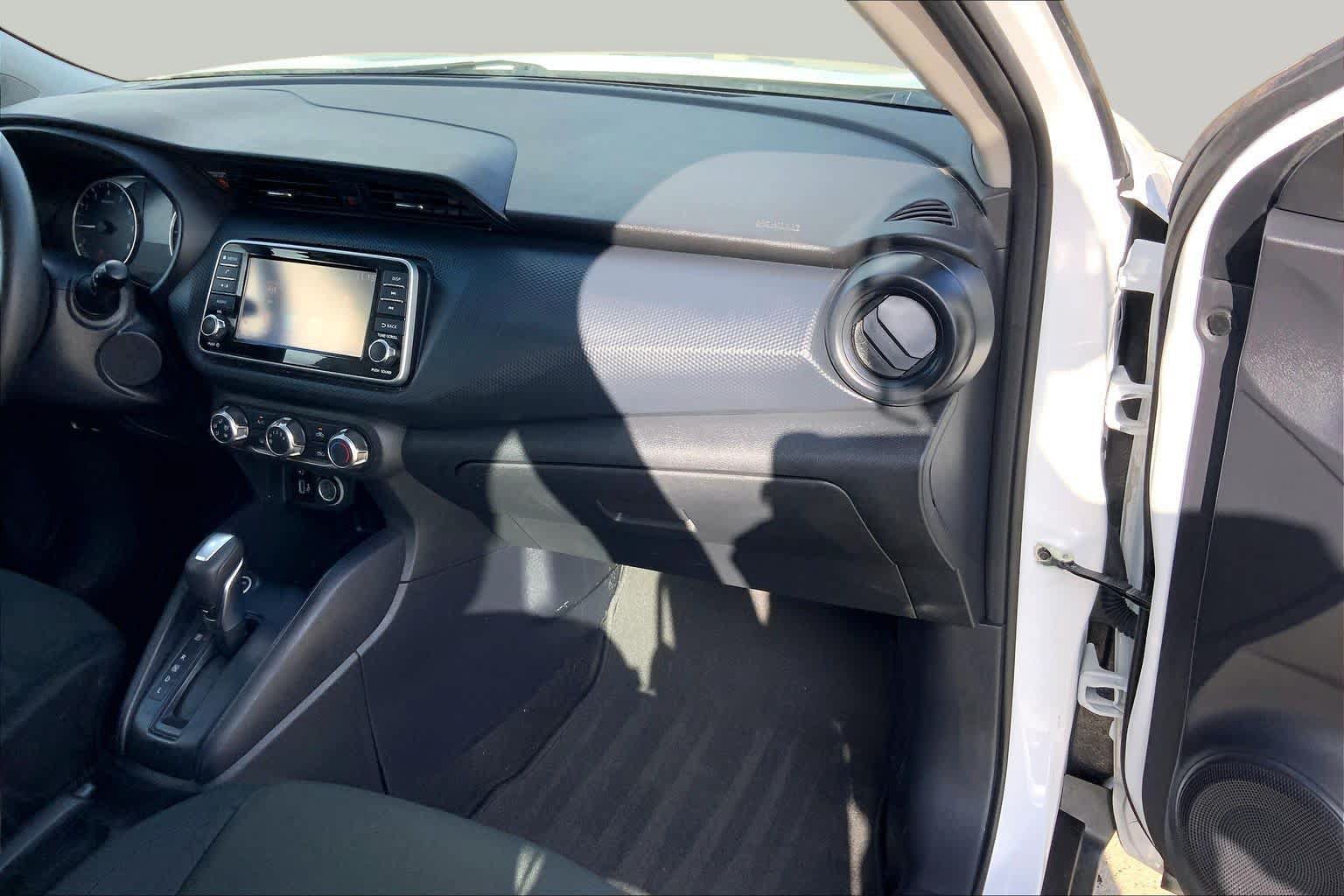 Used 2024 Nissan Kicks S FWD image 18