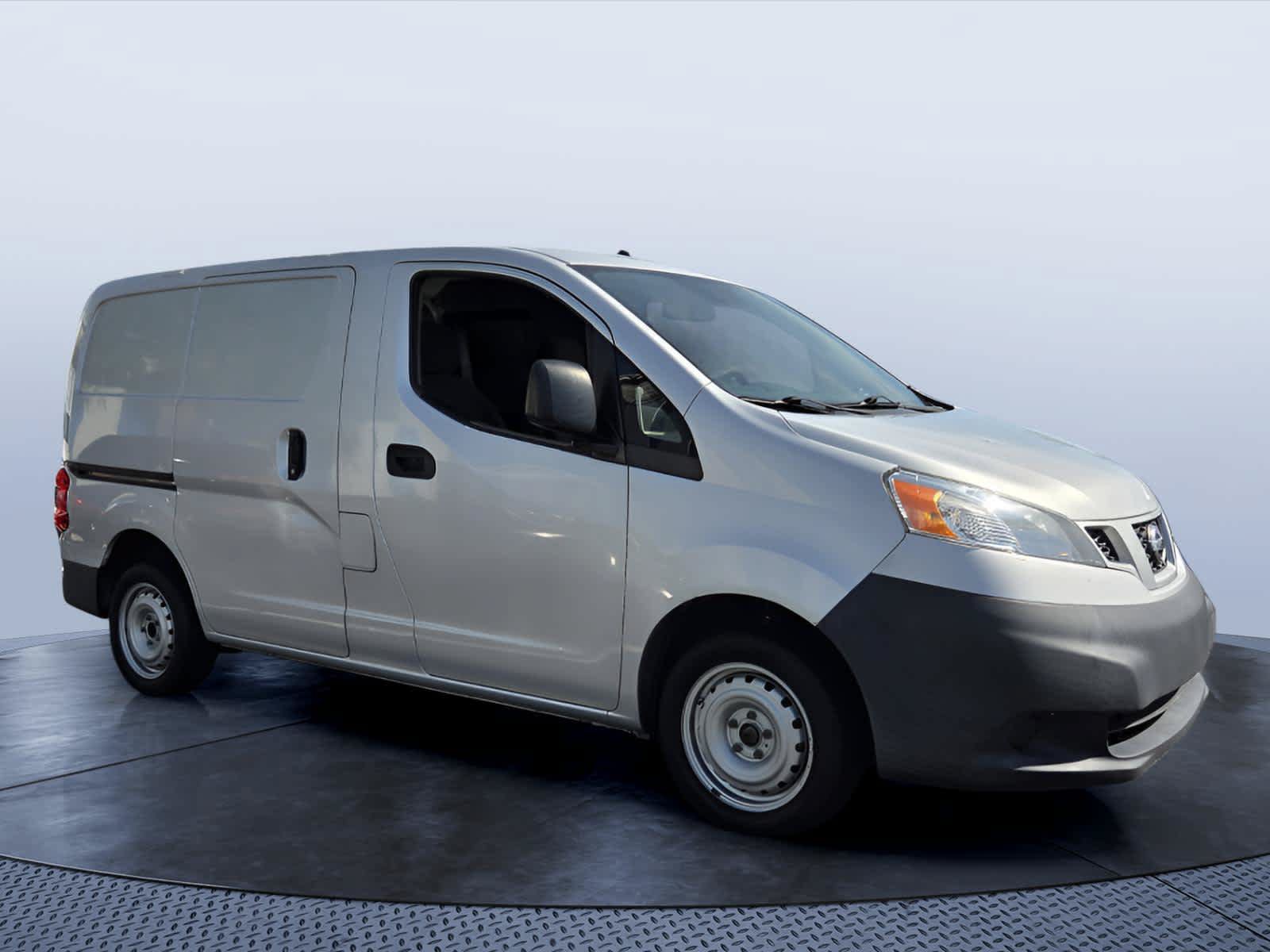 Used 2015 Nissan NV200 SV w/ Technology Package FWD image 1