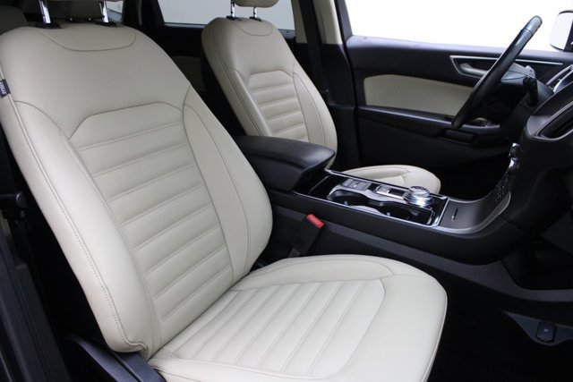 Certified 2020 Ford Edge SEL AWD/4WD image 5