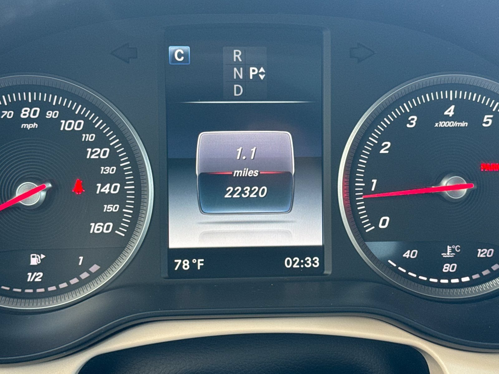Used 2016 Mercedes-Benz GLC 300 4MATIC image 26