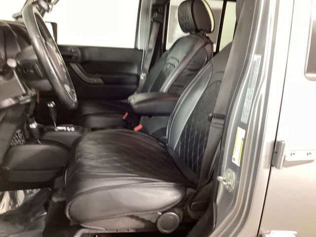 Used 2017 Jeep Wrangler Unlimited Sport AWD/4WD image 24