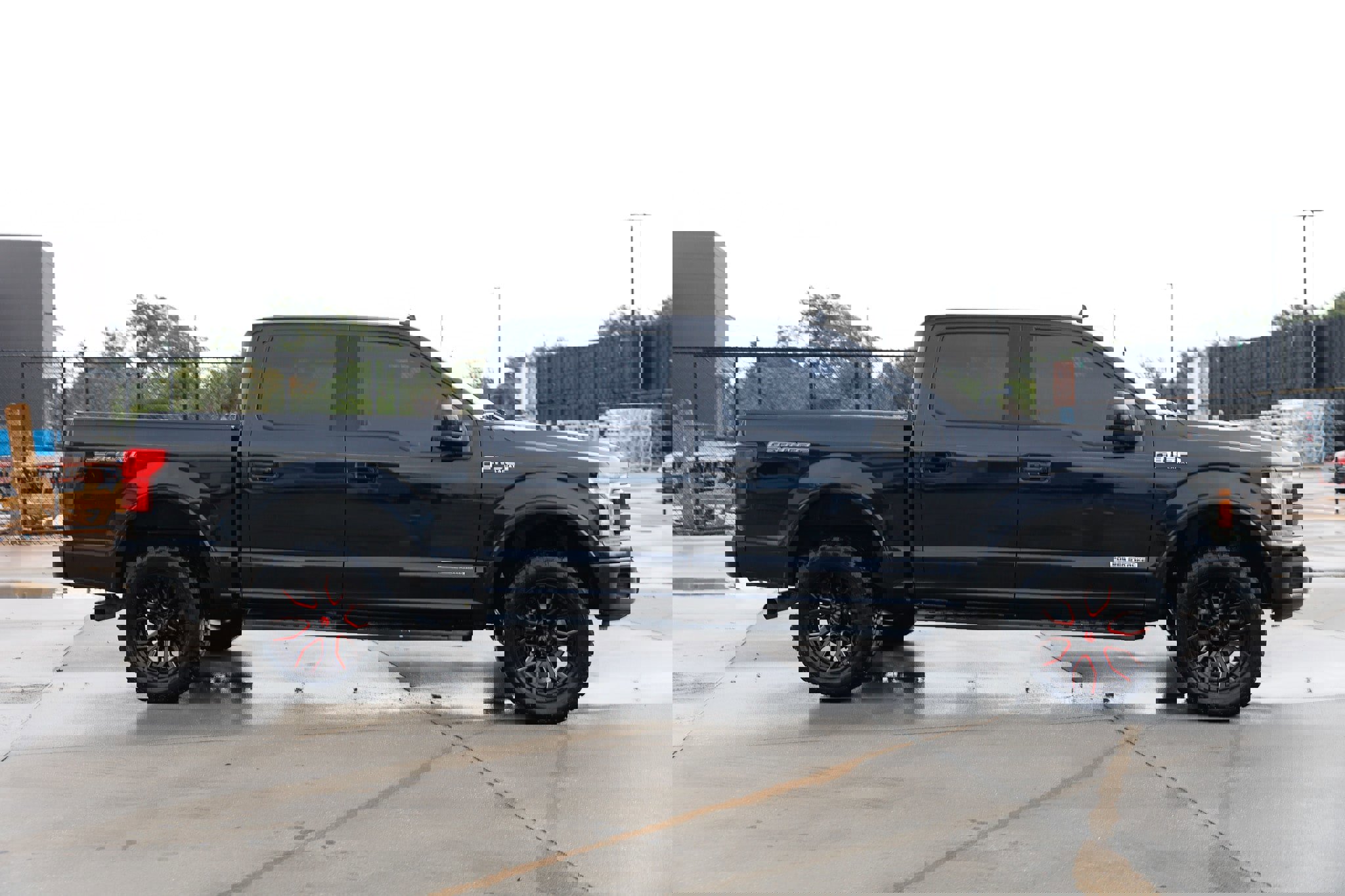 Used 2019 Ford F150 Lariat image 18