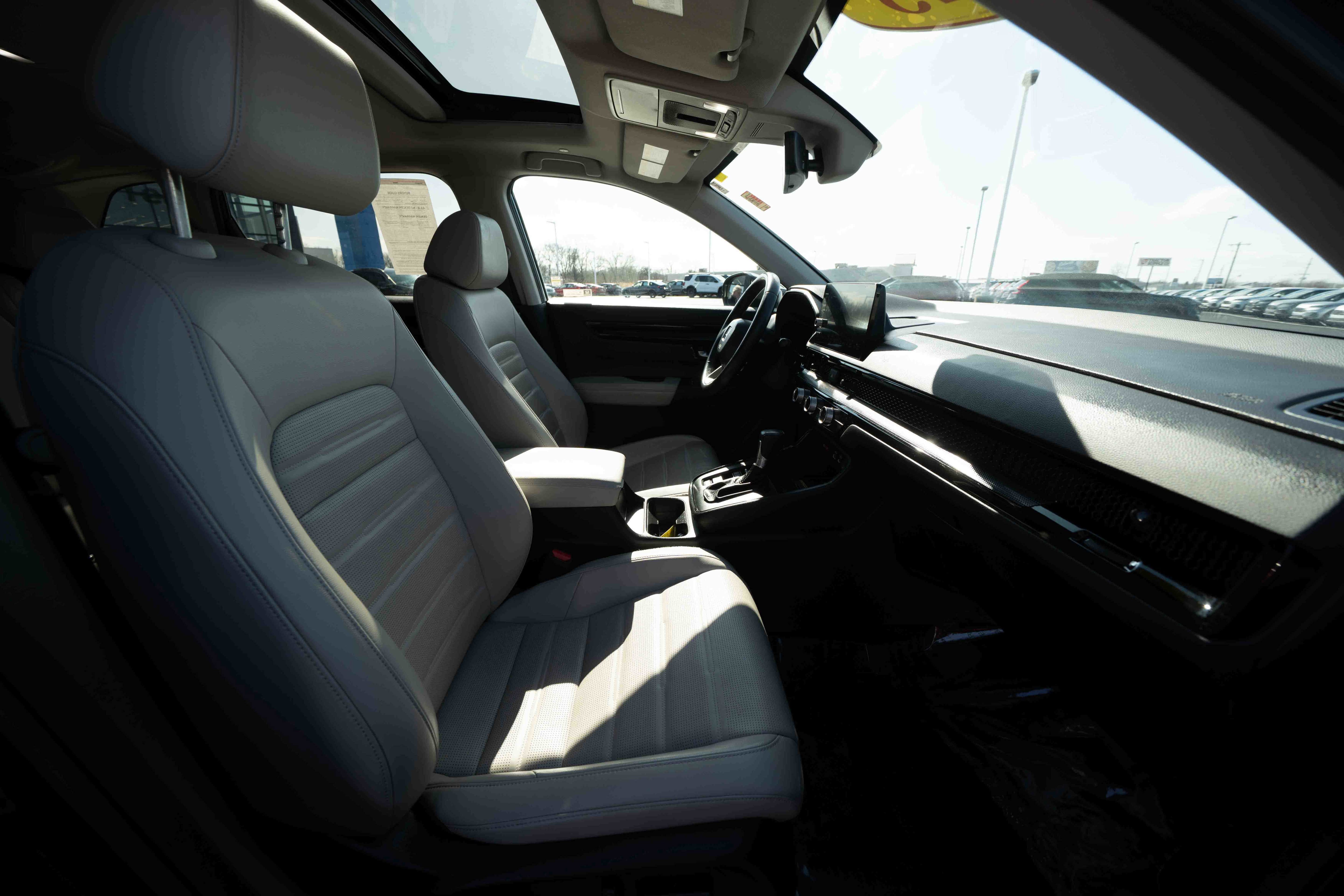 Used 2023 Honda CR-V EX-L image 27