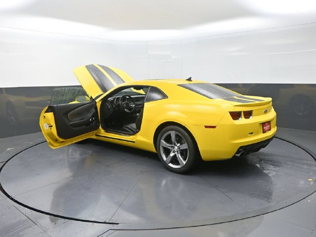 Used 2011 Chevrolet Camaro SS w/ RS Package RWD image 40