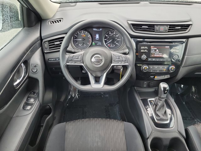 Used 2017 Nissan Rogue S image 17