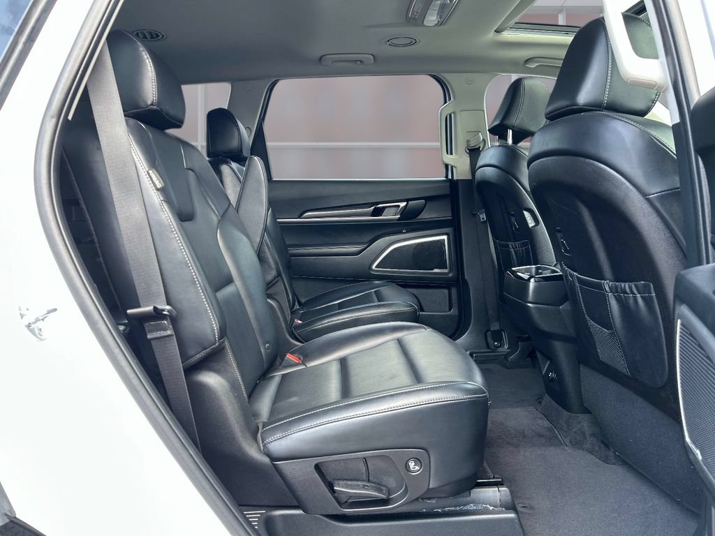Used 2025 Kia Telluride S AWD/4WD image 22