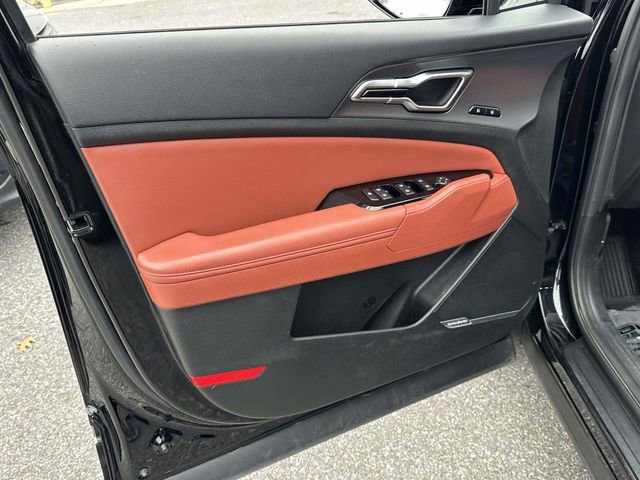 Used 2023 Kia Sportage SX image 14