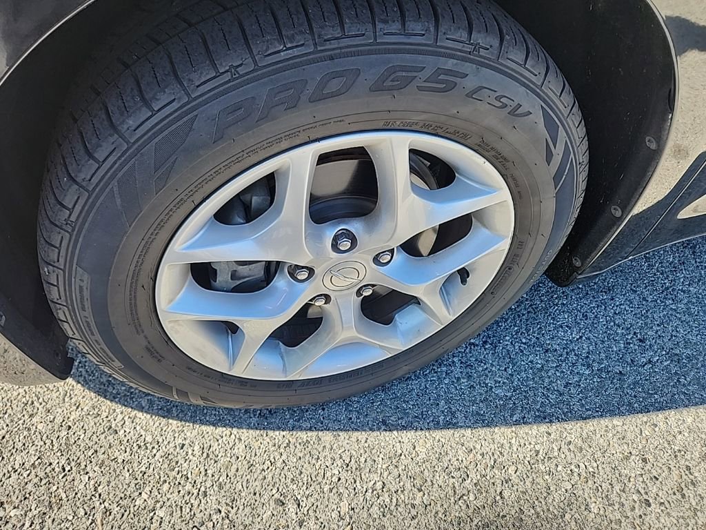 Used 2017 Chrysler Pacifica Touring-L image 9