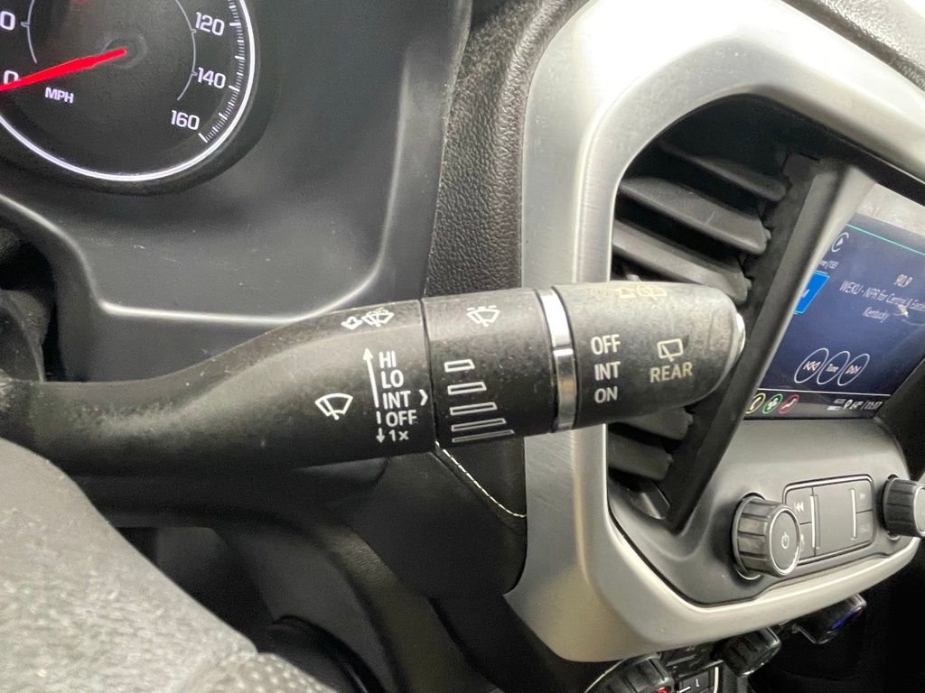 Used 2023 GMC Acadia SLE AWD/4WD image 26