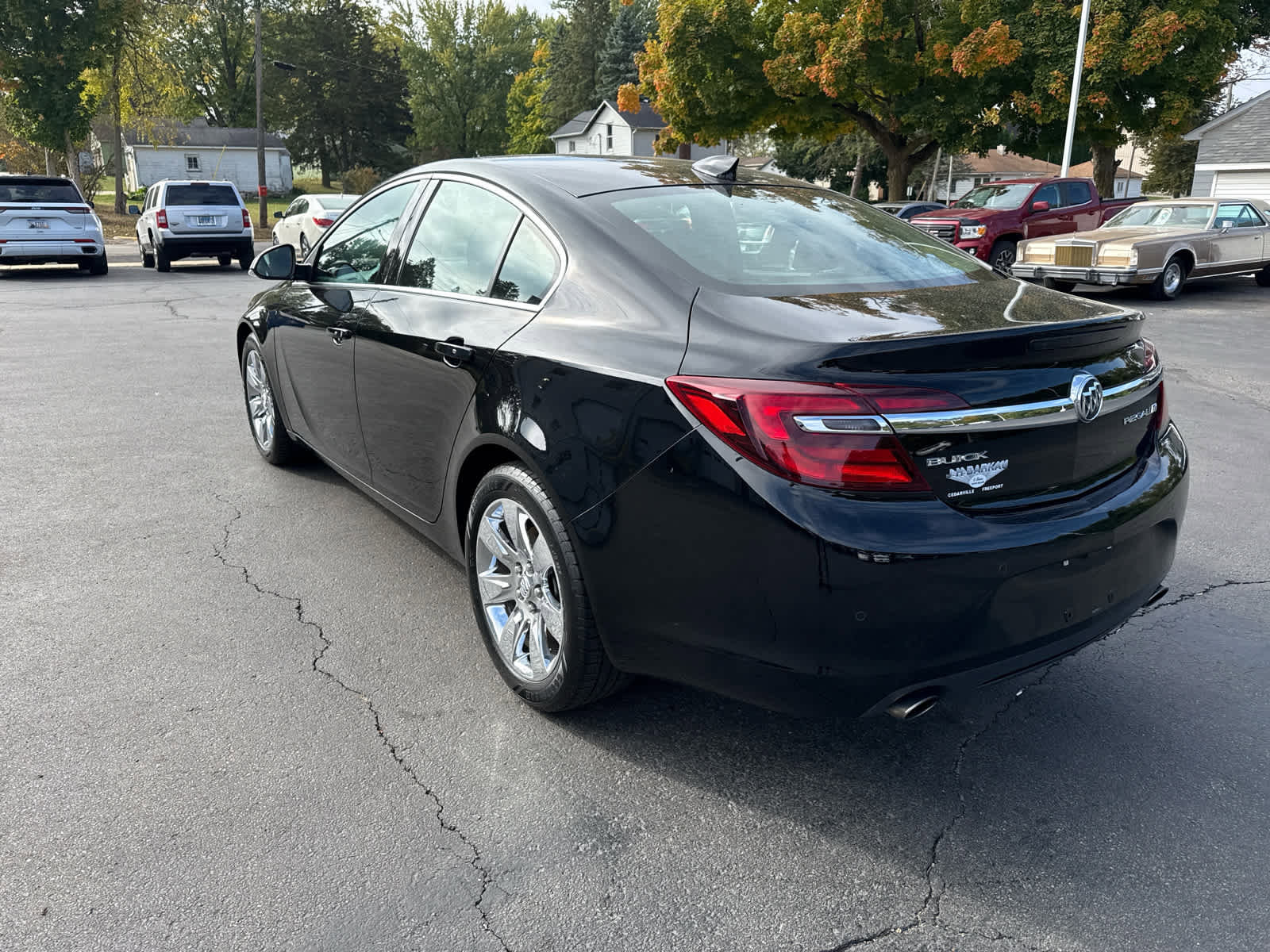 Used 2016 Buick Regal Premium w/ Driver Confidence Package #2 image 5