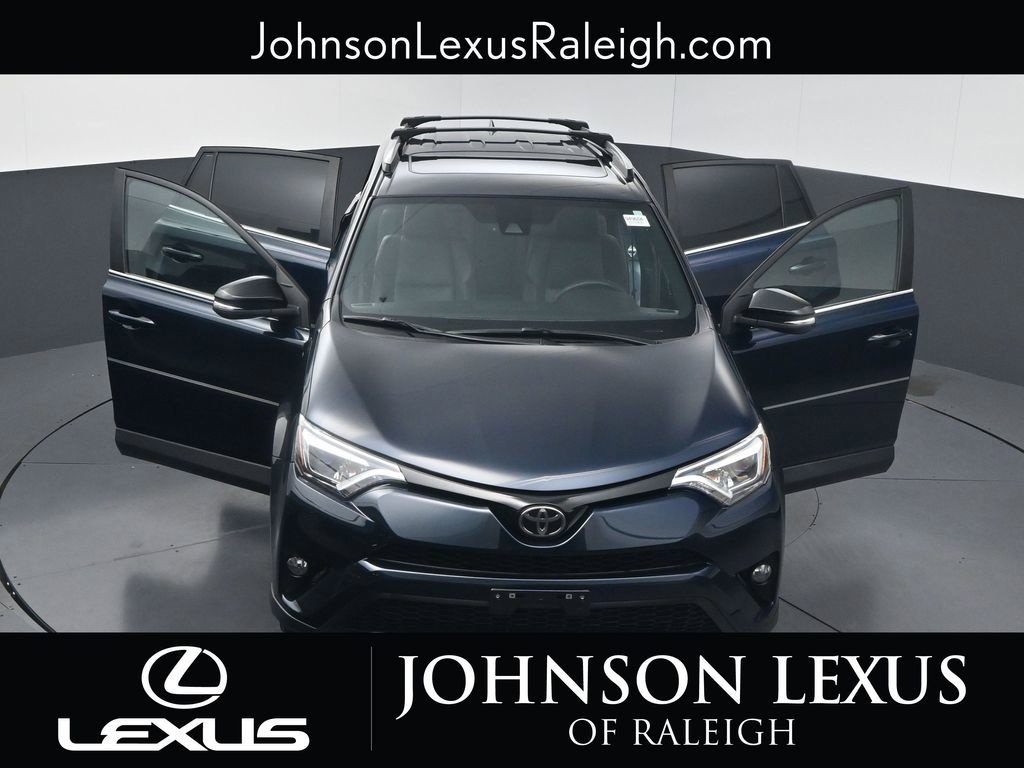 Used 2017 Toyota RAV4 SE FWD image 34