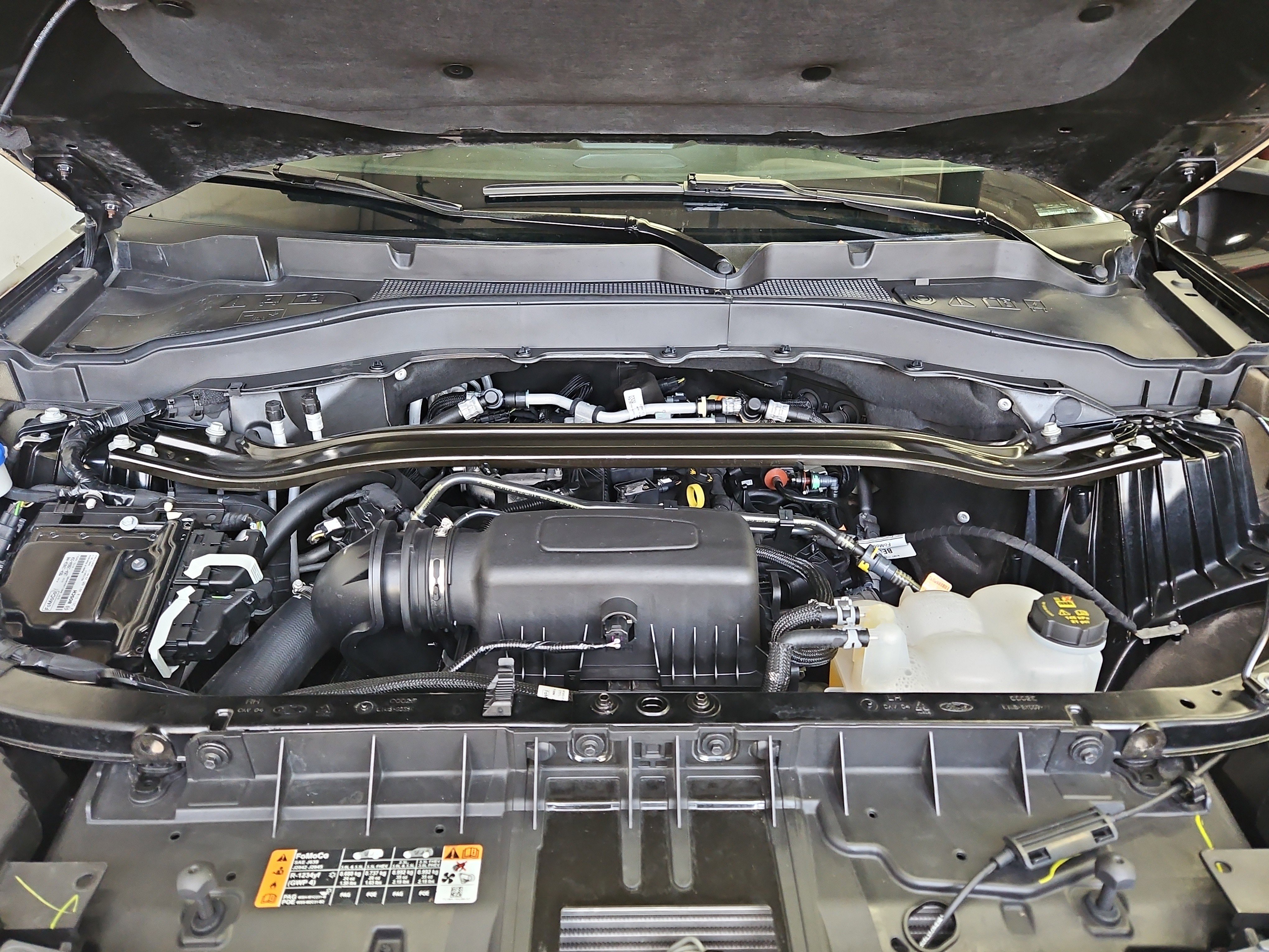 Used 2023 Ford Explorer Limited image 29