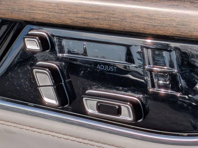 Used 2024 Jeep Grand Wagoneer Series II w/ Convenience Group III image 12