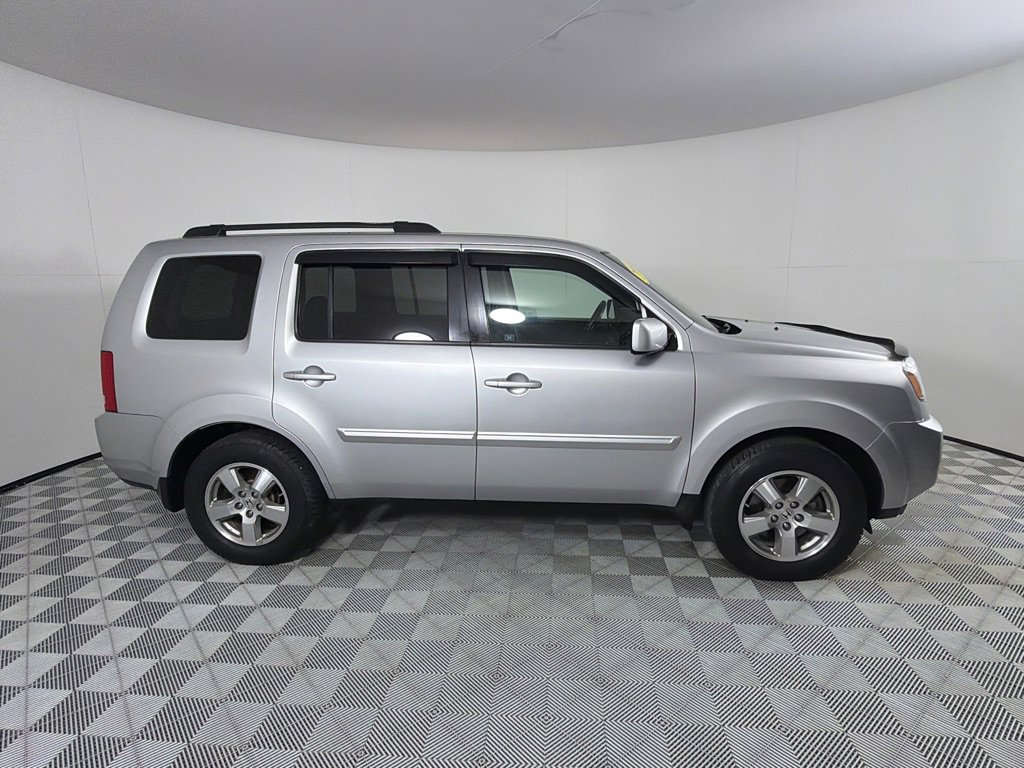Used 2011 Honda Pilot EX image 4