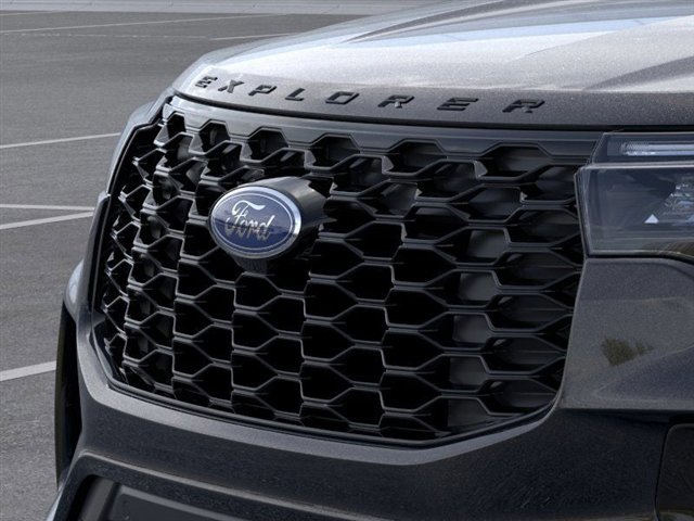 New 2026 Ford Explorer ST-Line w/ ST-Line Street Pack image 17