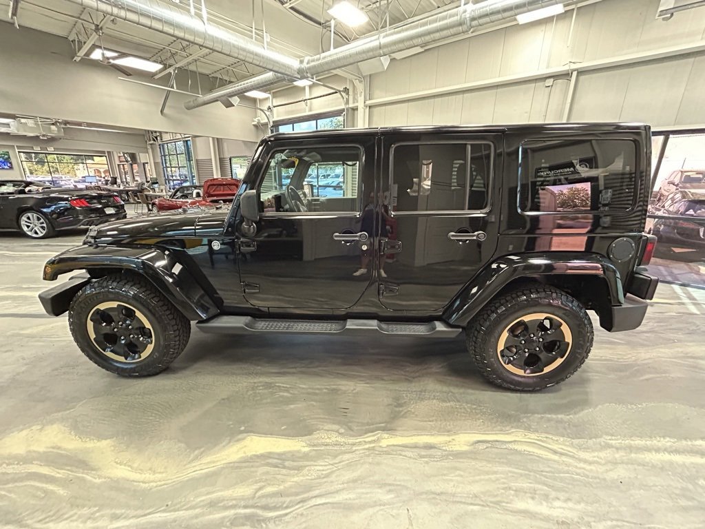 Used 2014 Jeep Wrangler Unlimited Sahara image 30