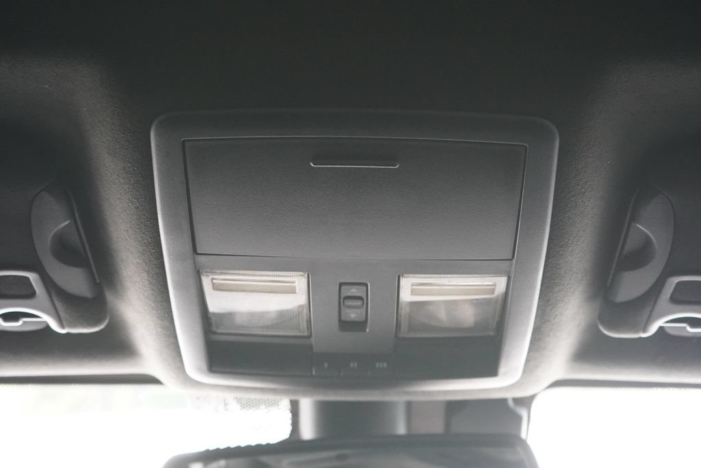 Used 2022 Dodge Challenger R/T Scat Pack RWD image 25