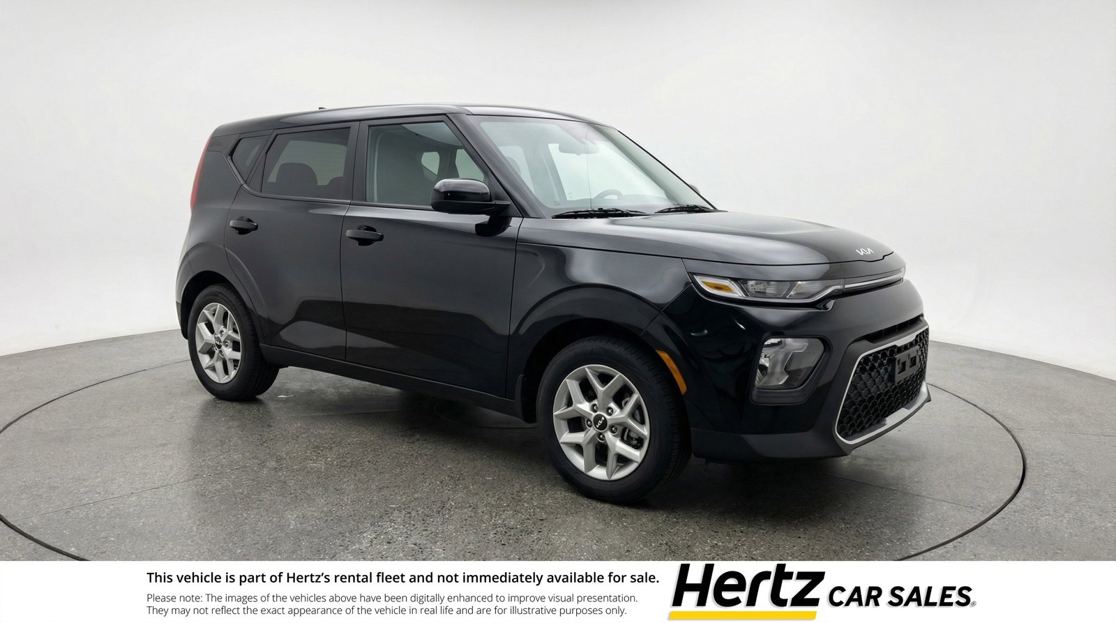Used 2025 Kia Soul LX w/ LX Technology Package FWD image 1