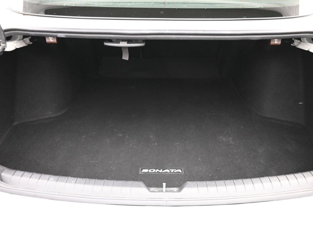 Used 2023 Hyundai Sonata SEL w/ Cargo Package image 15