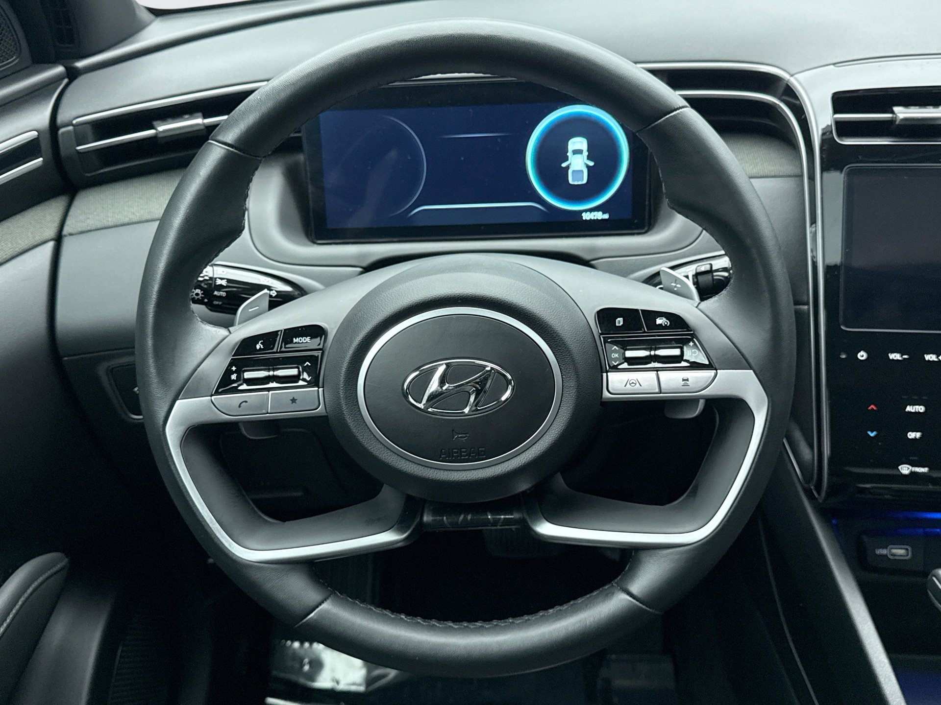 Used 2024 Hyundai Santa Cruz Limited image 12