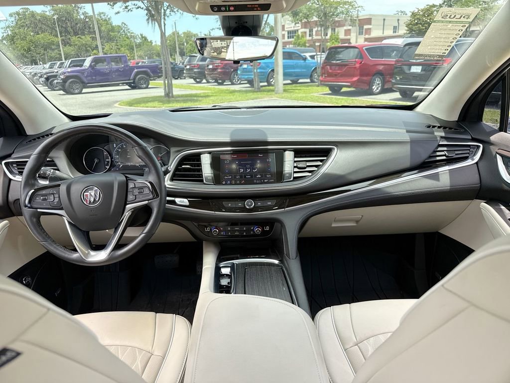 Used 2023 Buick Enclave Avenir w/ Avenir Technology Package FWD image 28