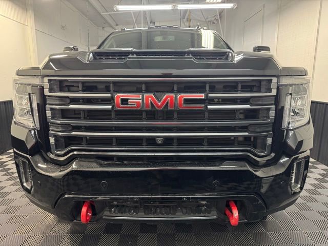 Used 2022 GMC Sierra 2500 AT4 w/ AT4 Preferred Package AWD/4WD image 2