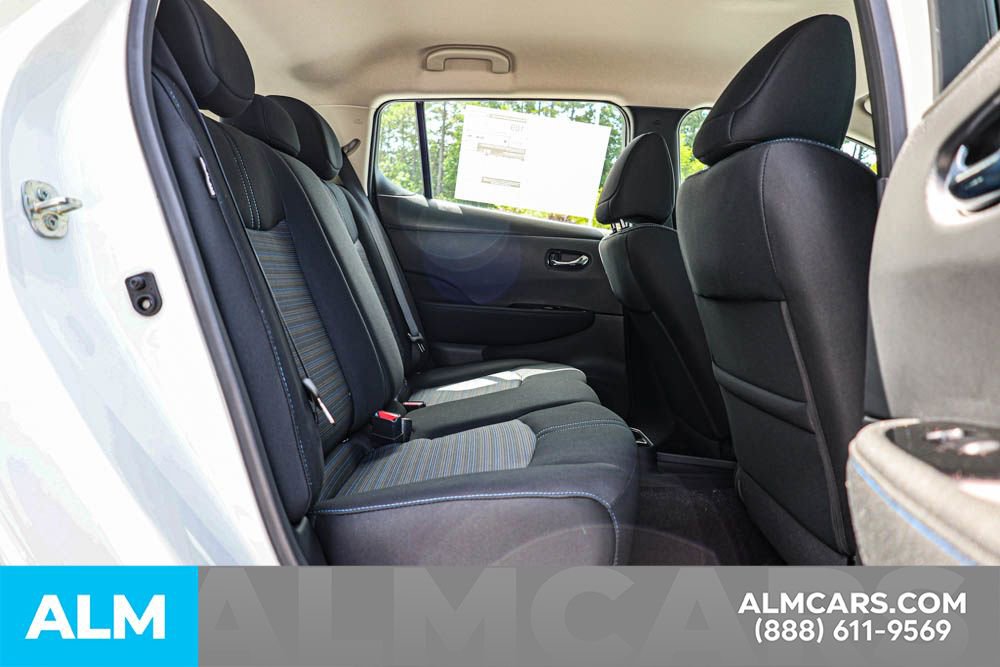 Used 2025 Nissan Leaf SV Plus image 23