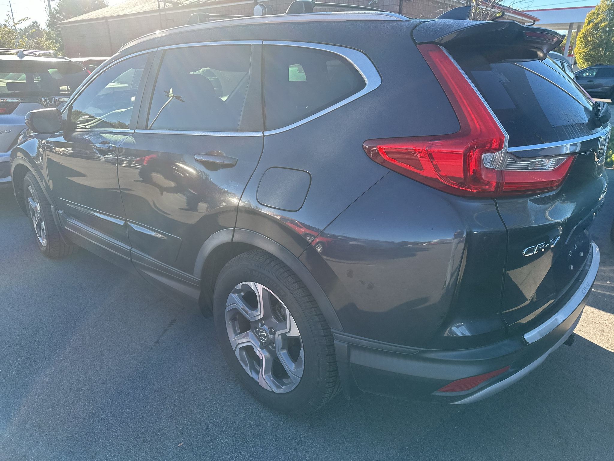 Used 2018 Honda CR-V EX-L image 3