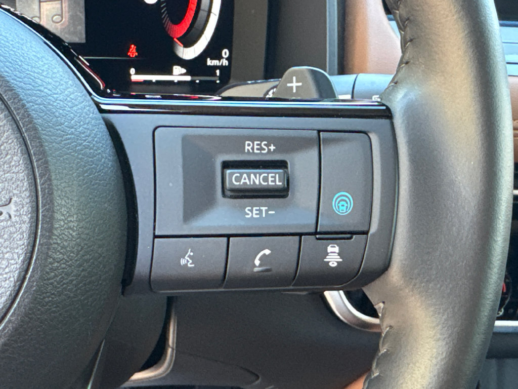 Certified 2024 Nissan Rogue Platinum w/ Platinum Premium Package FWD image 26