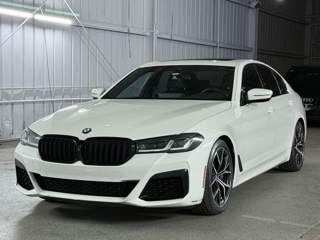 Used 2021 BMW M550i xDrive w/ Premium Package image 1