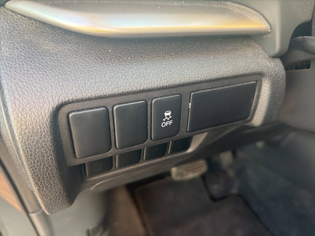 Used 2018 Mitsubishi Eclipse Cross ES image 13