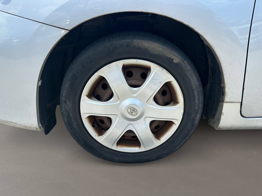 Used 2009 Toyota Matrix FWD image 10