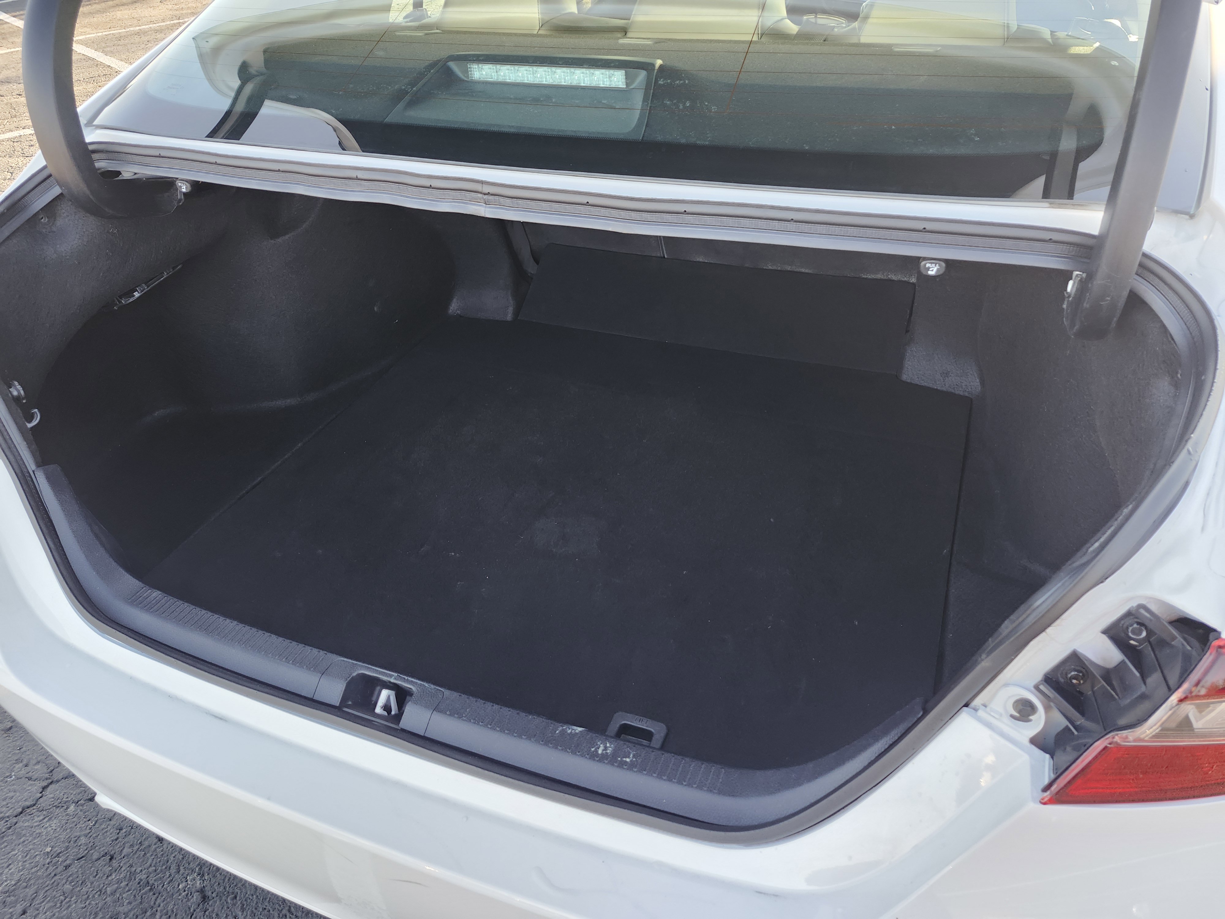 Used 2022 Toyota Camry SE image 22