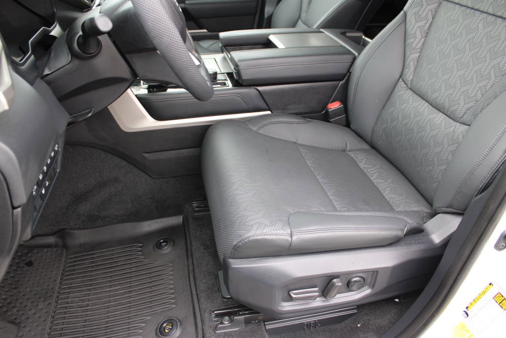 Used 2025 Toyota Sequoia Limited image 19