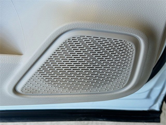 Certified 2025 Mercedes-Benz GLB 250 4MATIC image 18