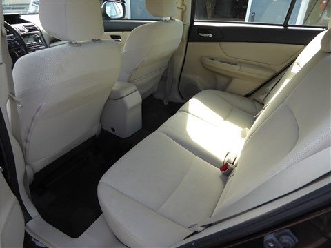 Used 2012 Subaru Impreza 2.0i Premium w/ All-Weather Pkg image 16