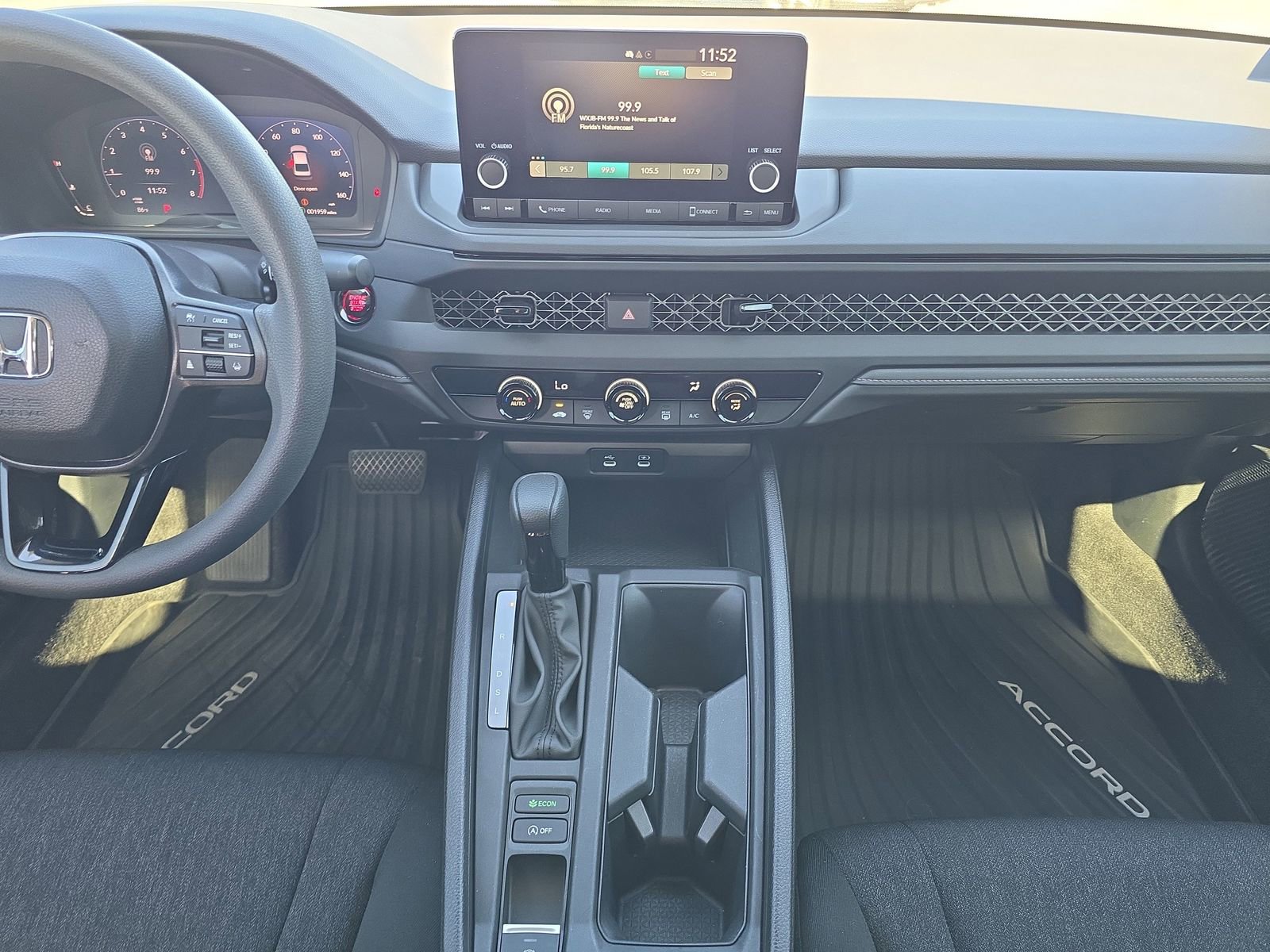 Certified 2025 Honda Accord LX image 11