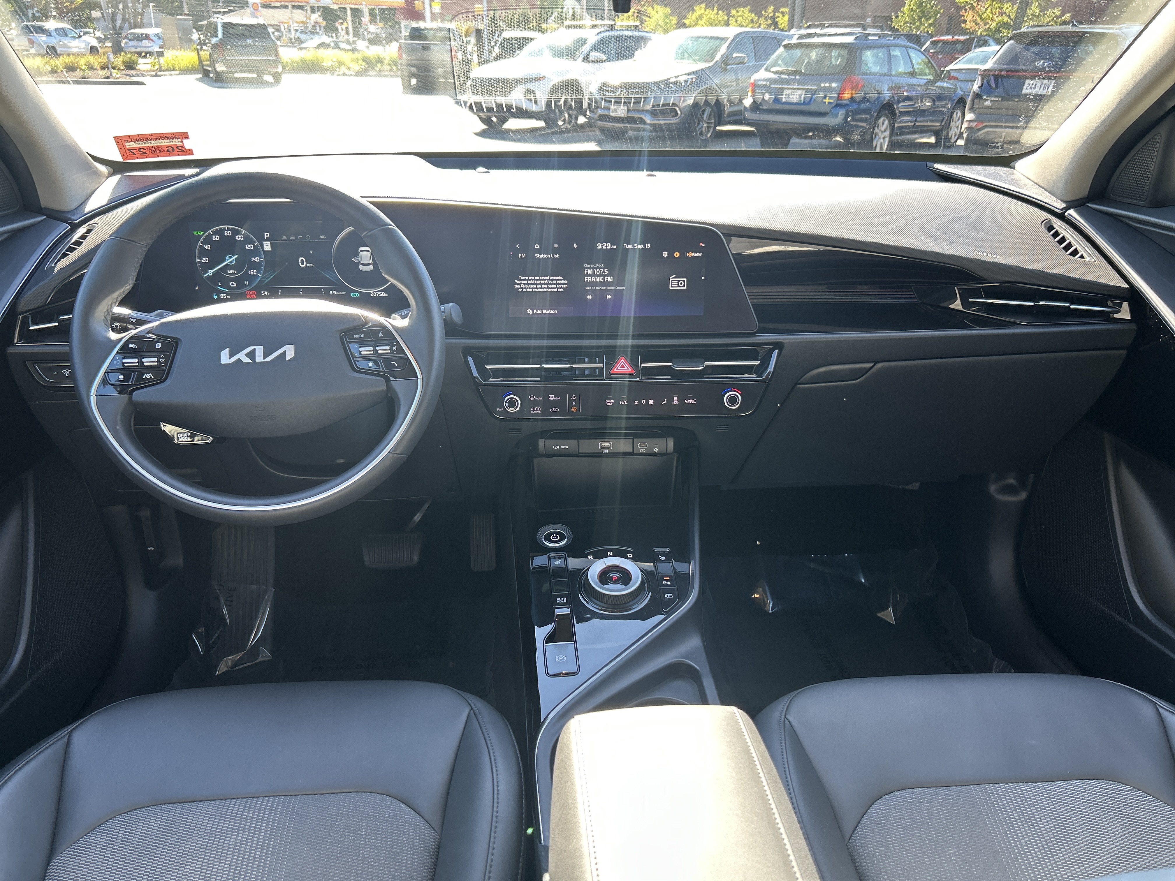 Used 2024 Kia Niro Wind FWD image 18