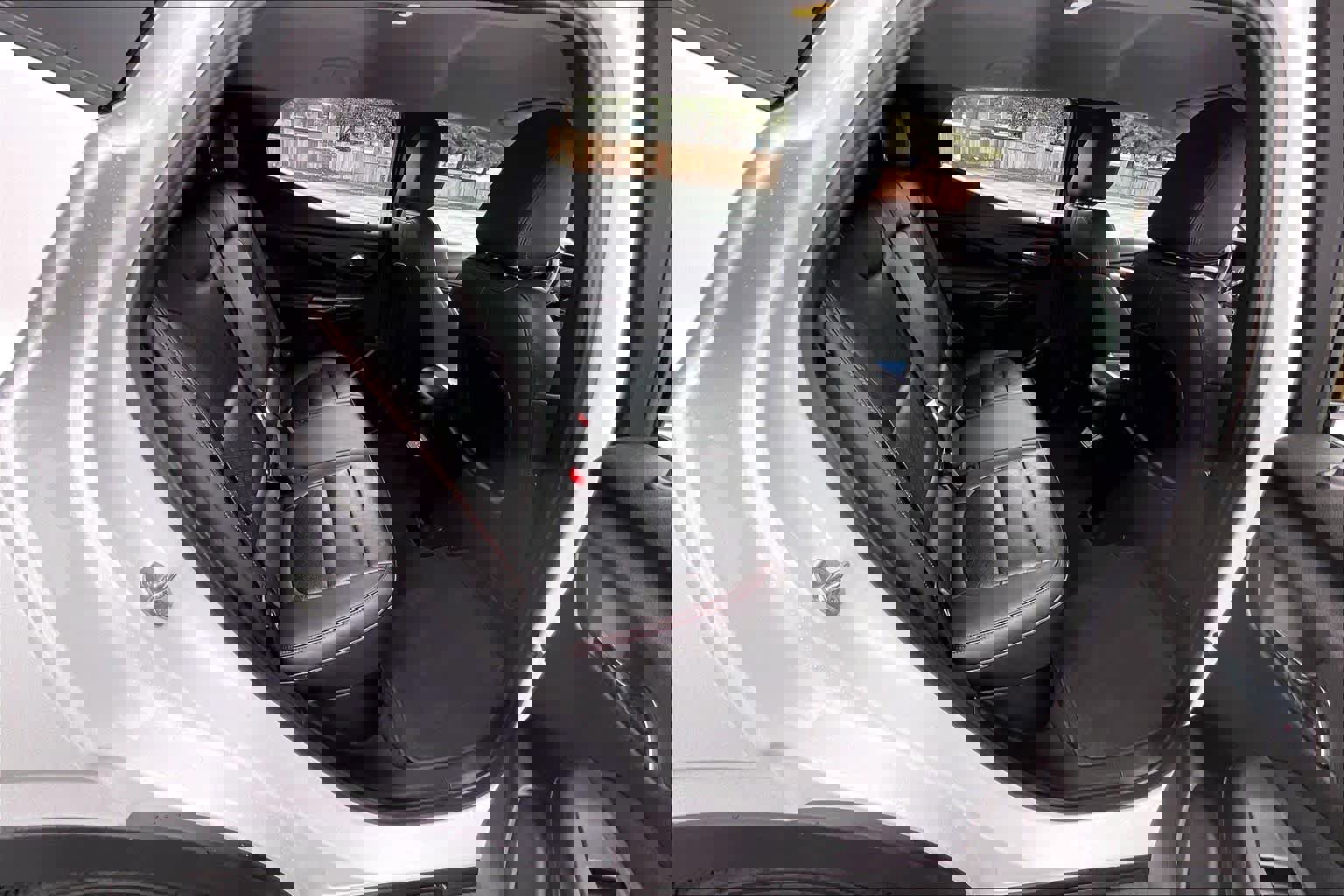 Used 2023 Chevrolet Bolt EUV LT w/ Convenience Package image 29