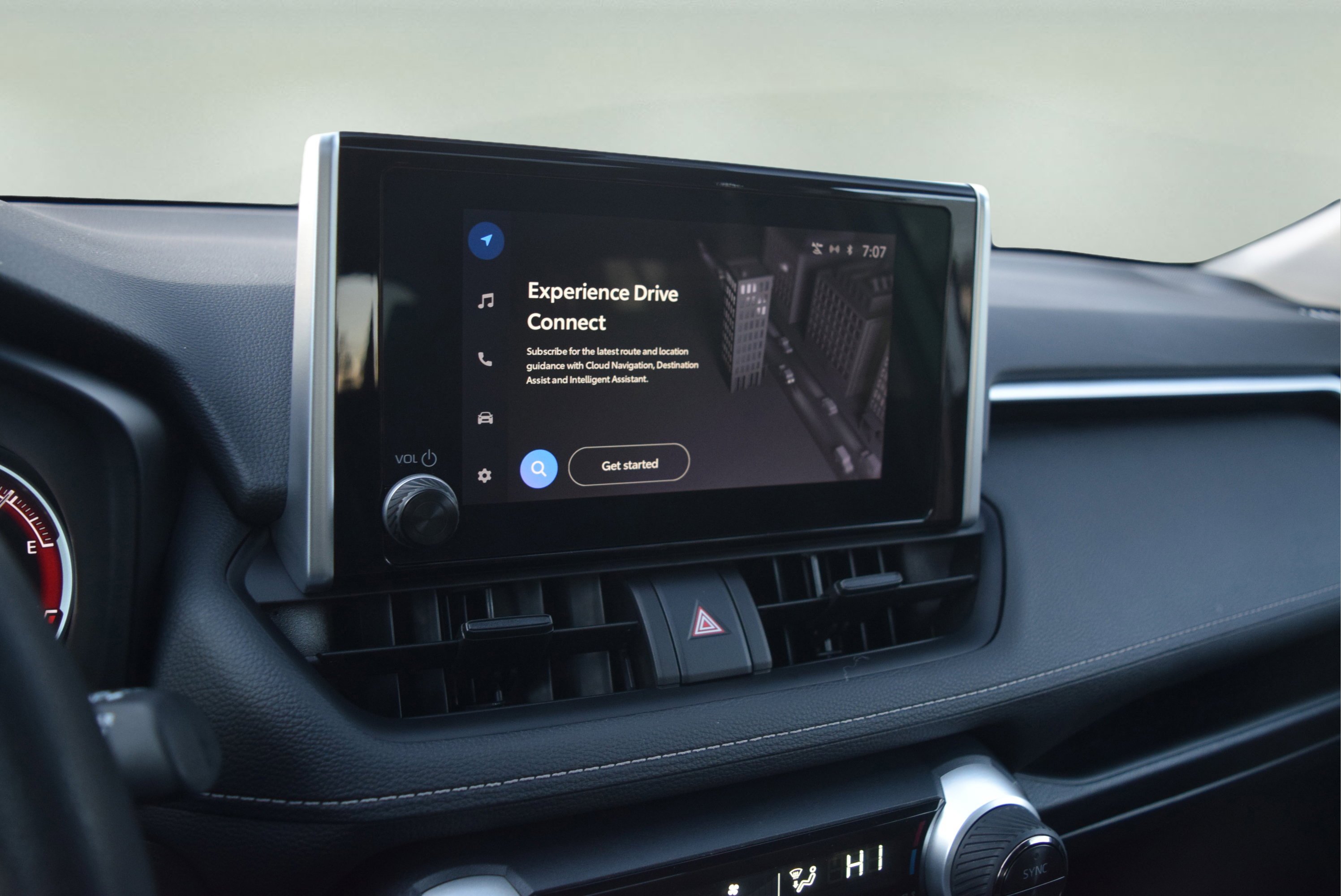 Used 2023 Toyota RAV4 XLE image 12