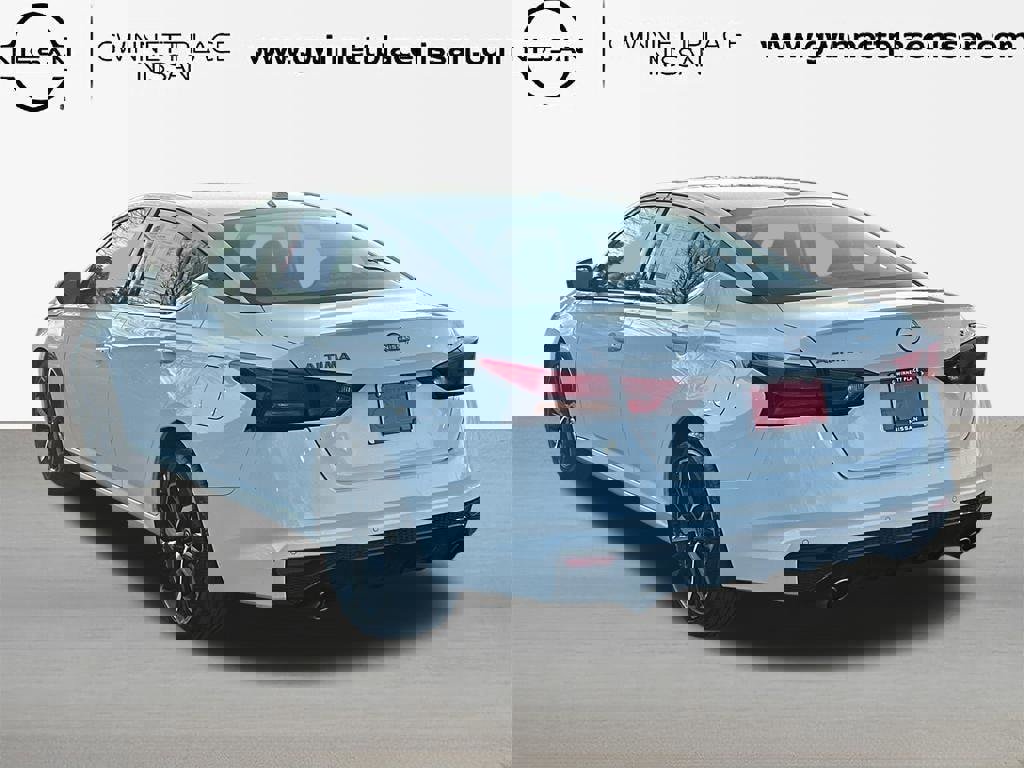 Used 2024 Nissan Altima 2.5 SR image 7