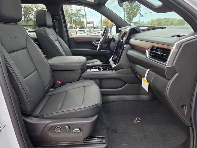 New 2026 GMC Yukon XL Denali w/ Sun & Power Step Package AWD/4WD image 17