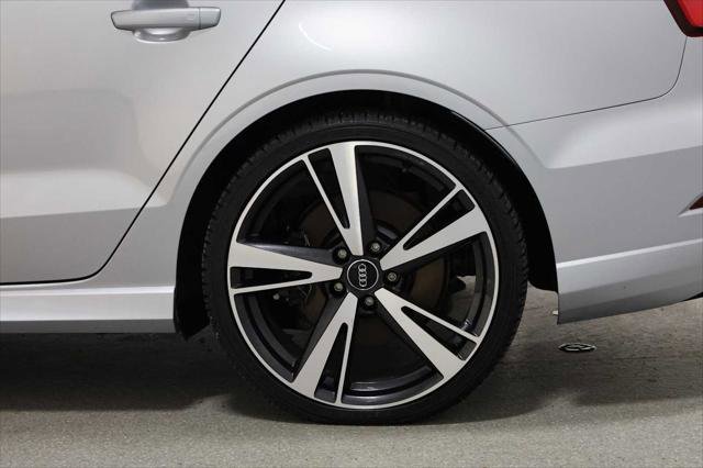 Used 2018 Audi RS 3 AWD/4WD image 39