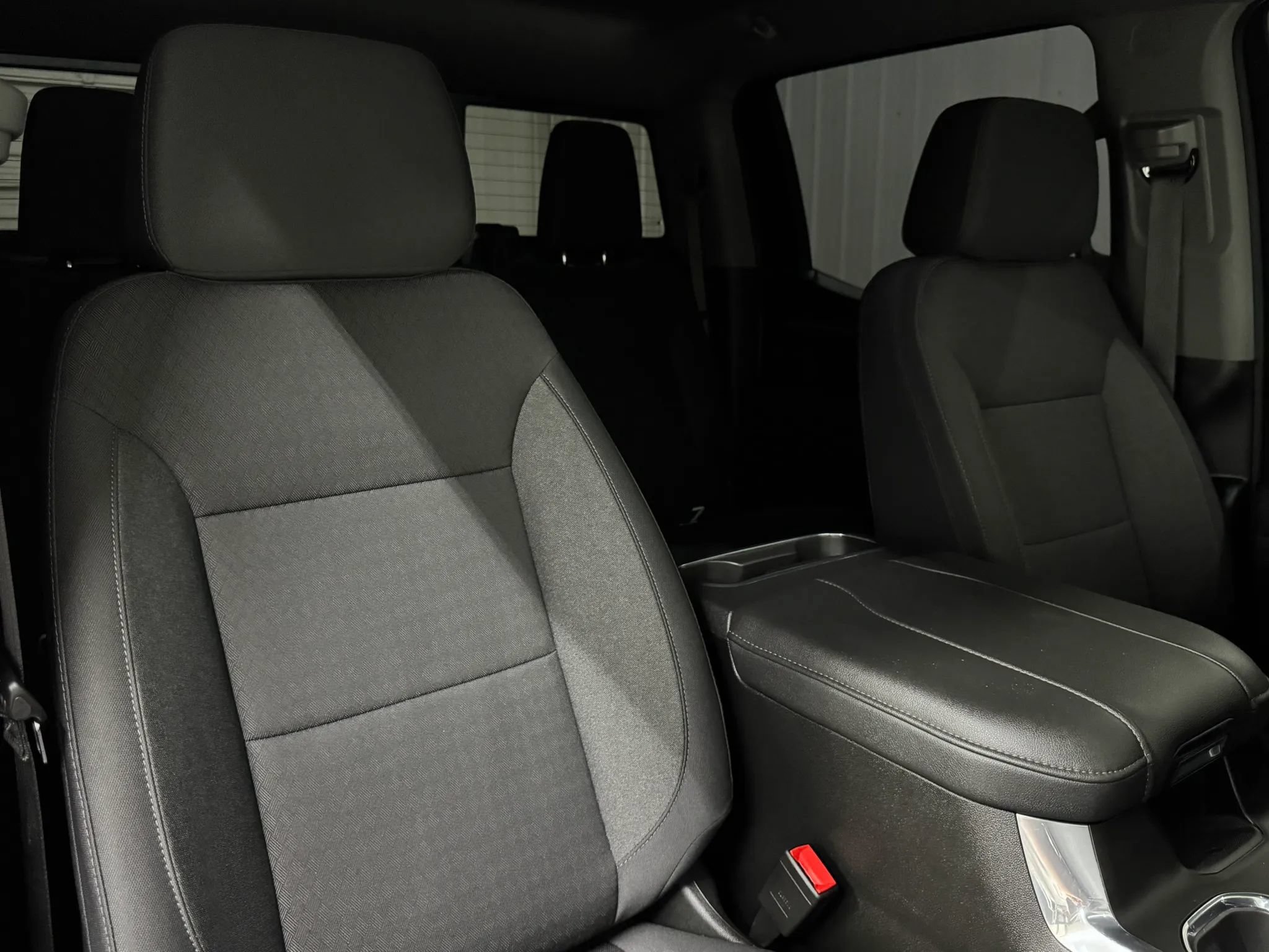 Used 2026 Chevrolet Silverado 1500 LT AWD/4WD image 16