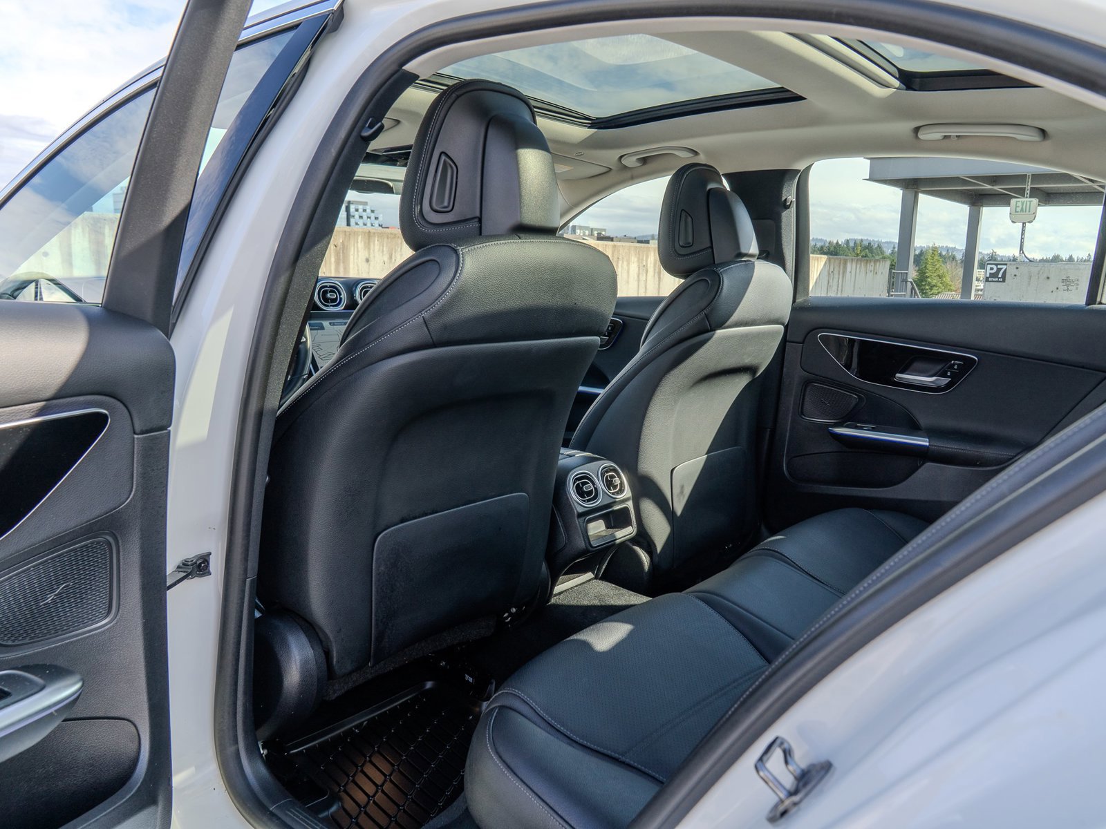 Certified 2023 Mercedes-Benz C 300 4MATIC Sedan image 20